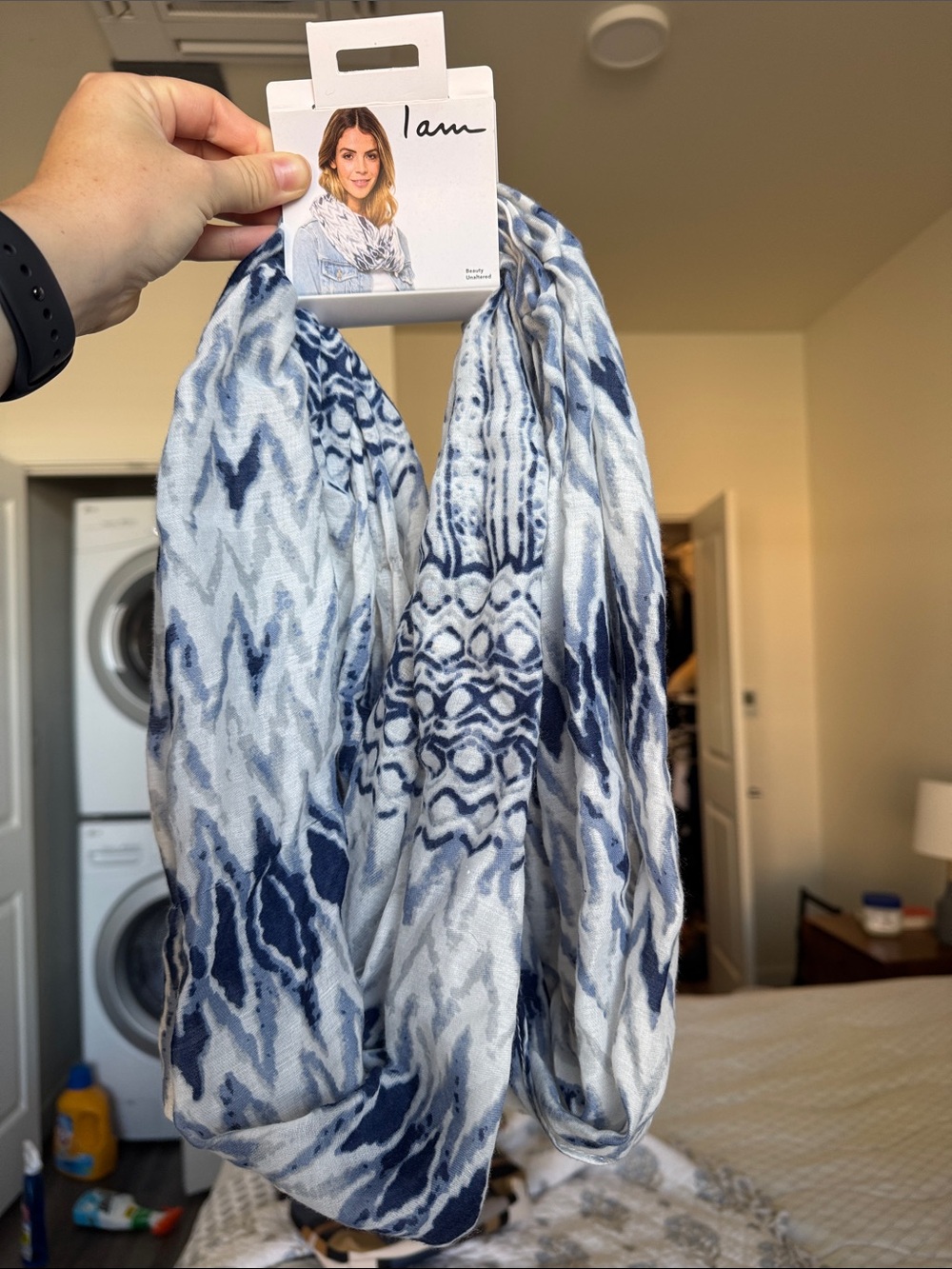 I Am Blue & White Patterned Infinity Scarf - Lightweight Home Accent